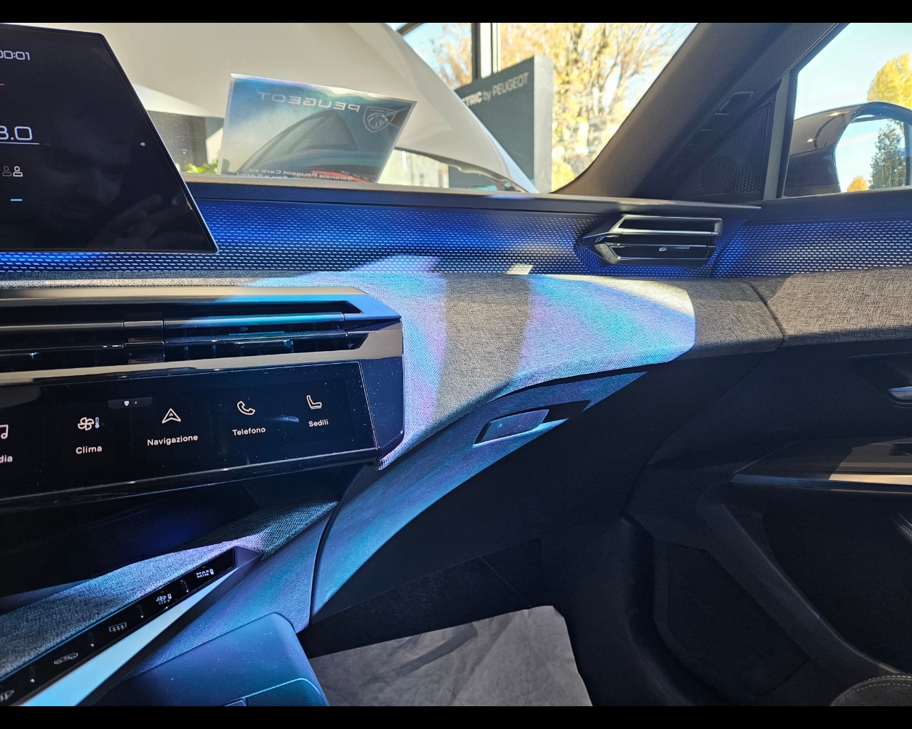 PEUGEOT 5008 Nuovo 5008 Hybrid 136 e-DCS6 GT Ibrido benzina Aziendale - 12