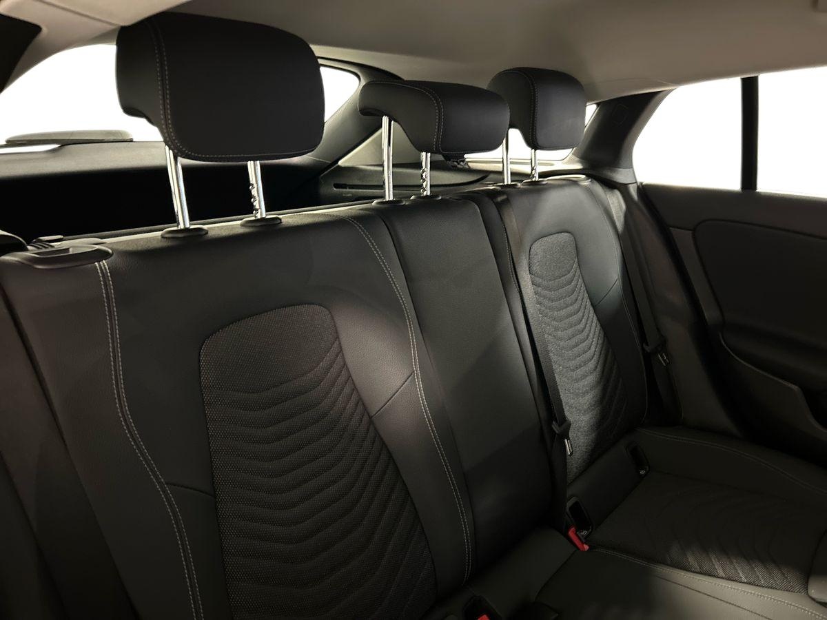 Mercedes  CLA Shooting Brake 180 D Advanced 8G-DCT - 16