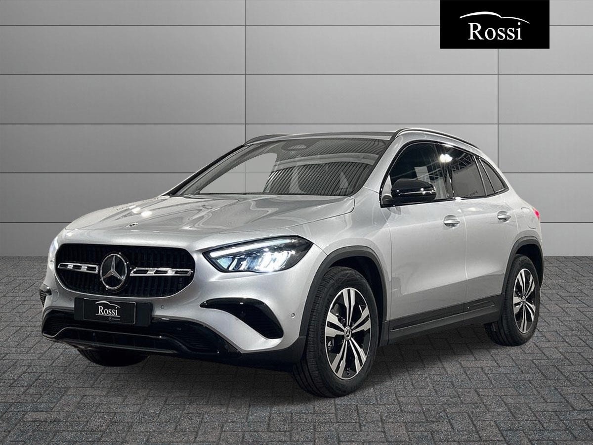 Mercedes-Benz GLA 200 d