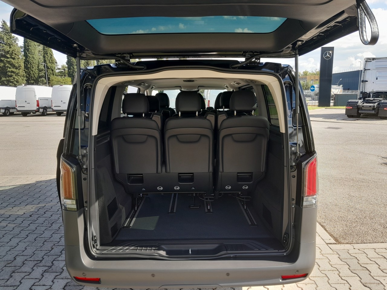 Mercedes Vito Mixto eVito Tourer PRO 129 Long - 15