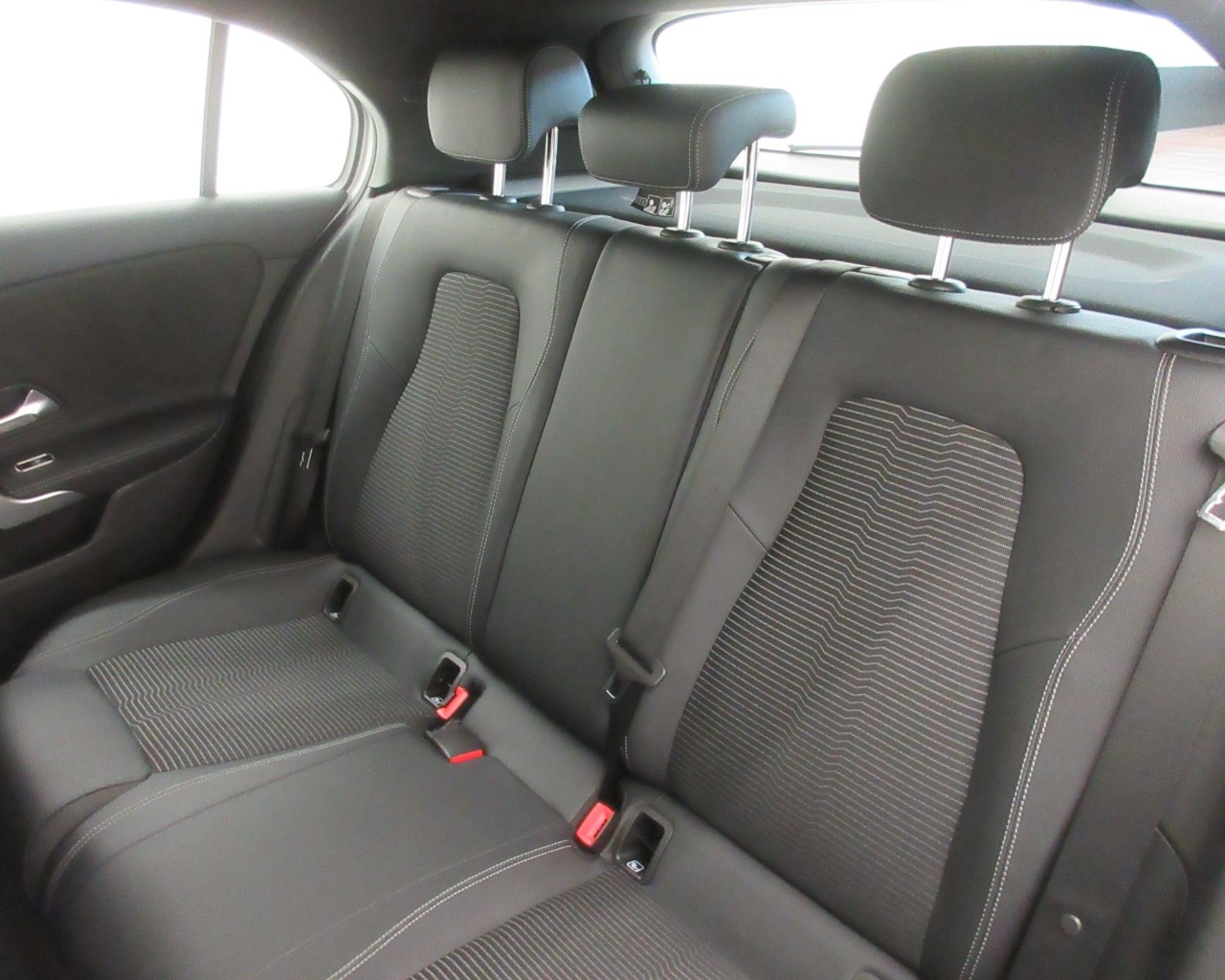 Mercedes Classe A Classe A 180 D Sport 7G-DCT - 13