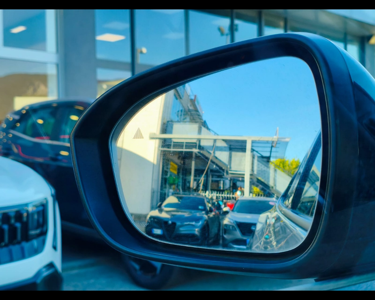 Foto NISSAN Juke 1.6 hev N-Connecta
