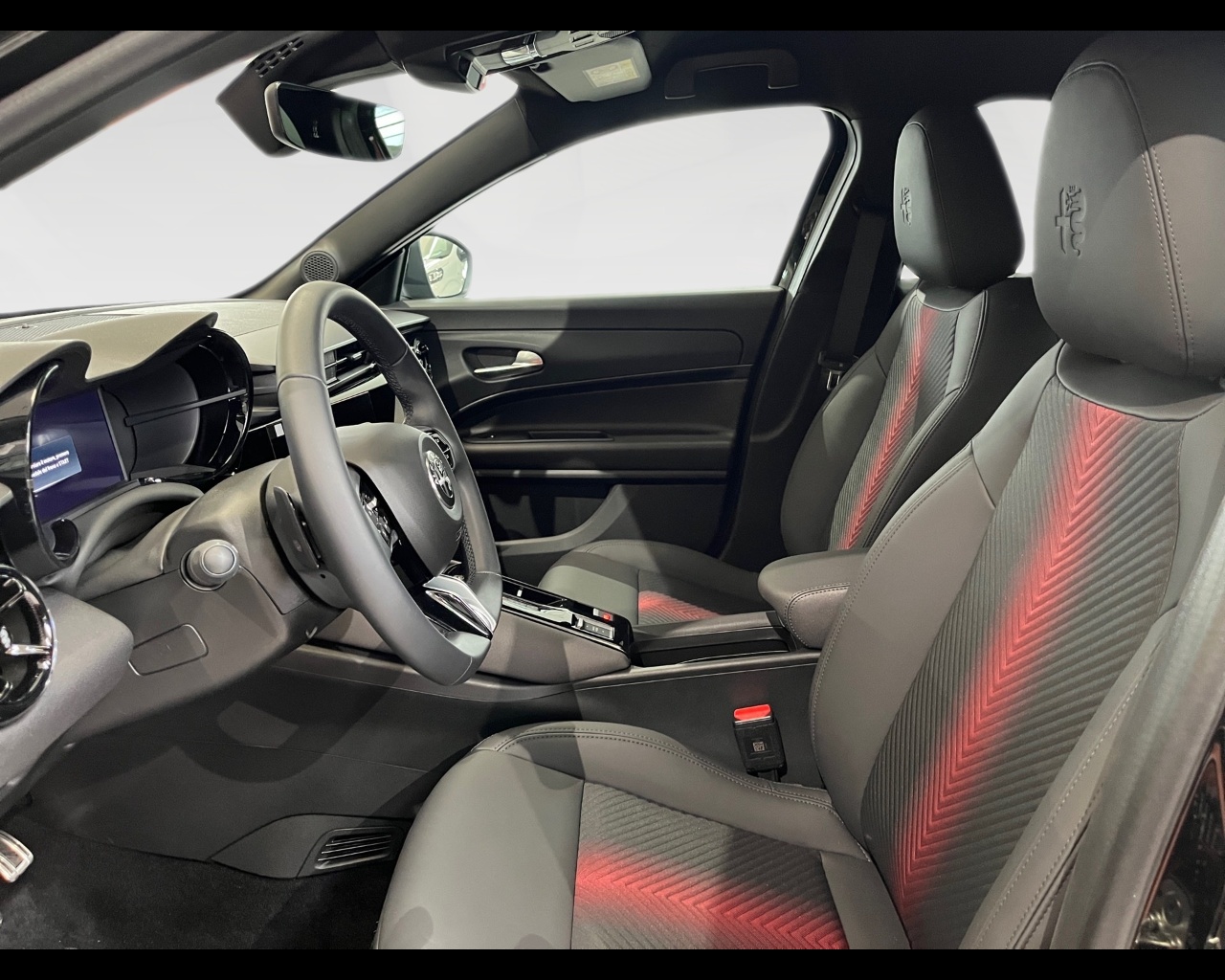 Alfa Romeo Junior Nuovo Ibrido benzina Junior Rovigo