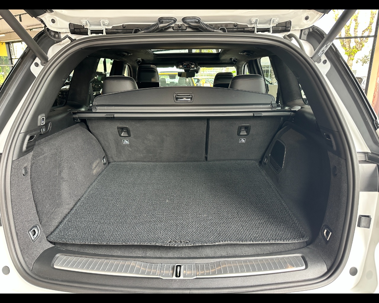 JEEP Grand Cherokee Plug-In HybridMy23 Summit Reserve 2.0 4xe Phev 380cv At8 Ibrida usato - 9