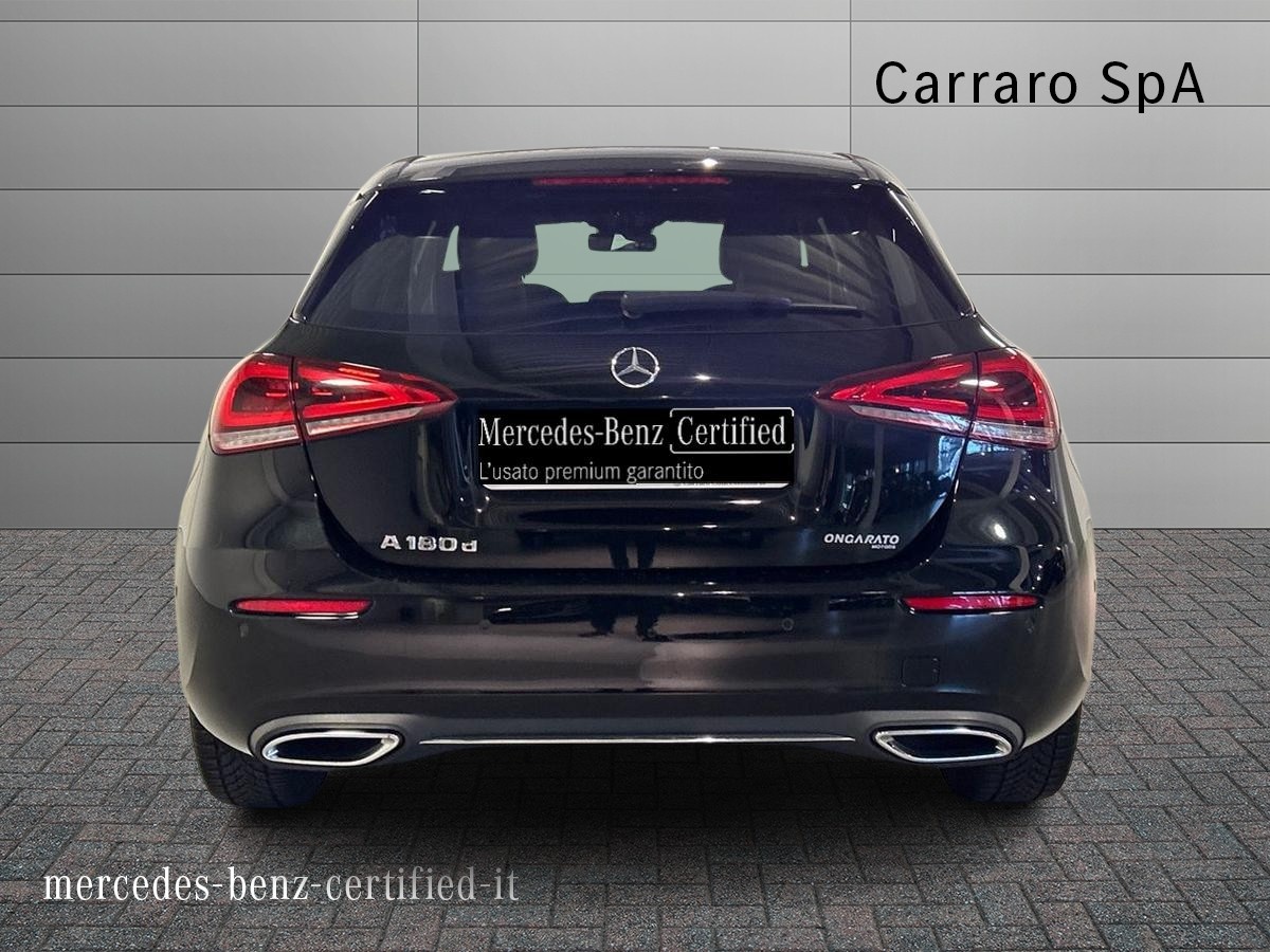 Mercedes Classe A Classe A 180 D Sport 7G-DCT - 4