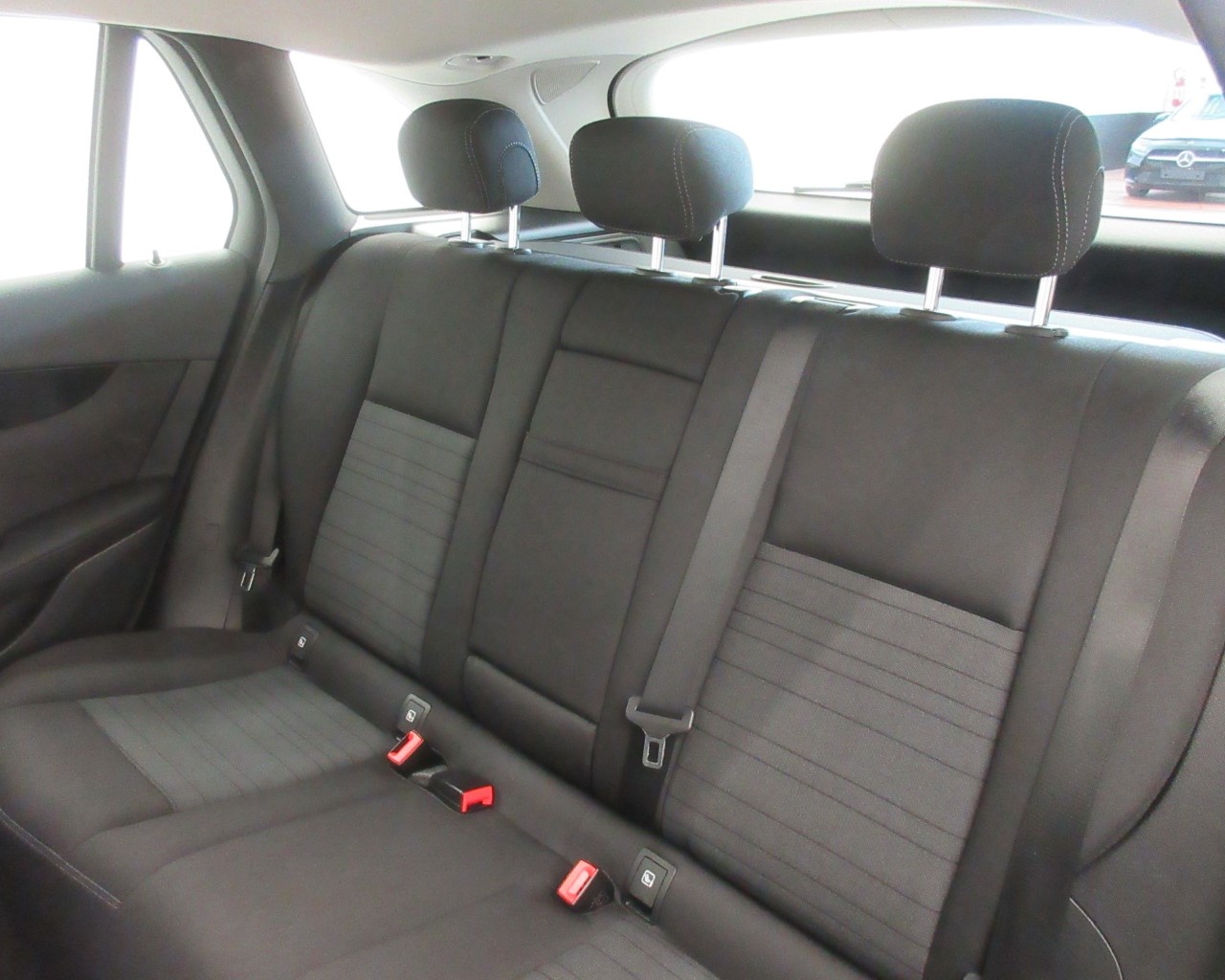 Mercedes GLC GLC SUV 200 D Sport 4Matic 9G-Tronic Plus - 13