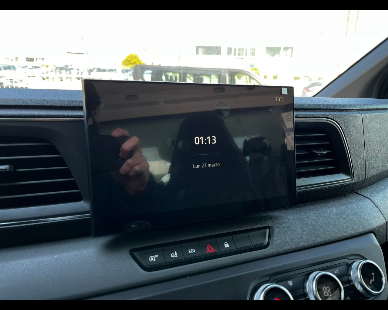 Foto NISSAN INTERSTAR CC H1L3P3 35Q 150CV EVIE MITTAS CABINA SINGOLA