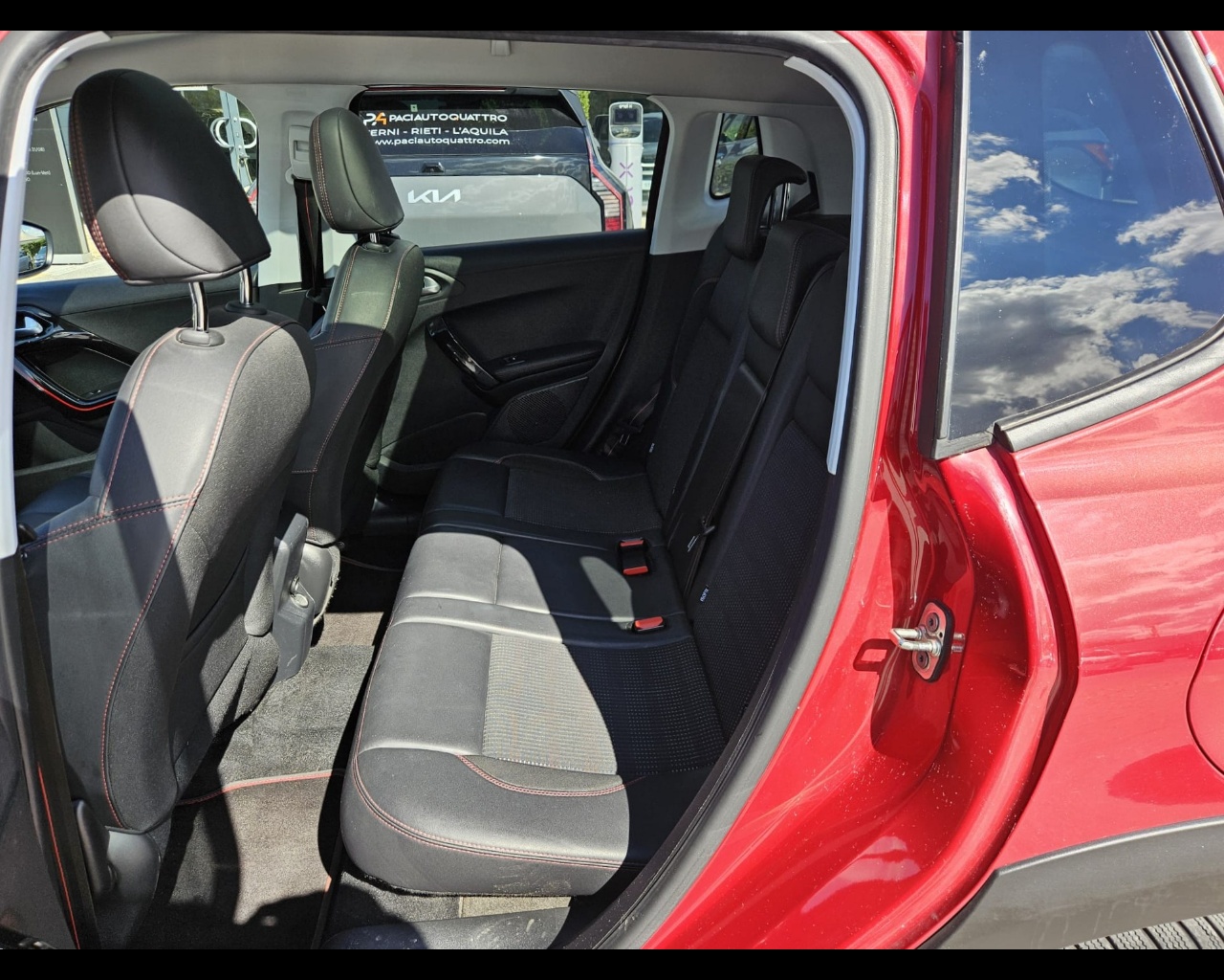 Foto PEUGEOT 2008 1.2 puretech t Gt Line s&s 110cv eat6