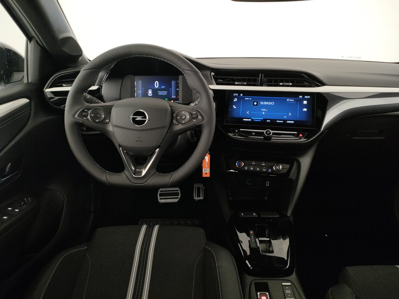 Opel Corsa Nuovo Ibrido benzina Corsa Porto Mantovano