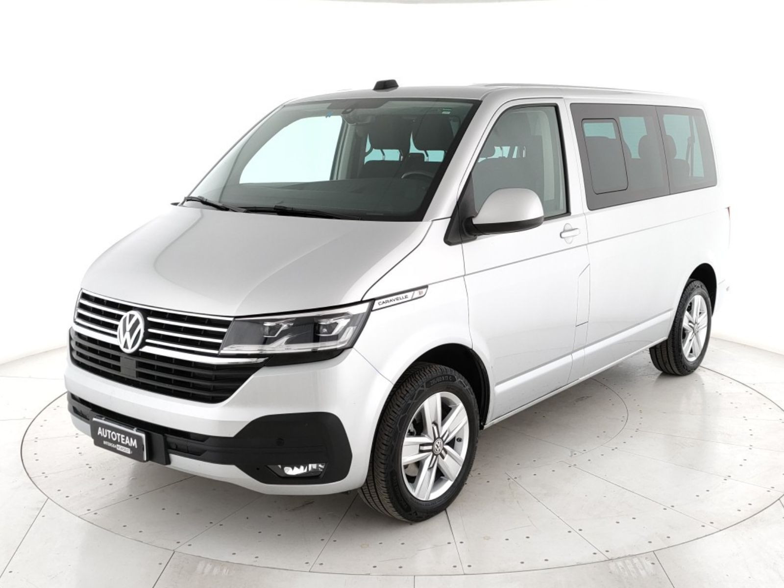 Volkswagen T6.1 Caravelle 30 Usato 2023 T6.1 Caravelle 30 Legnago