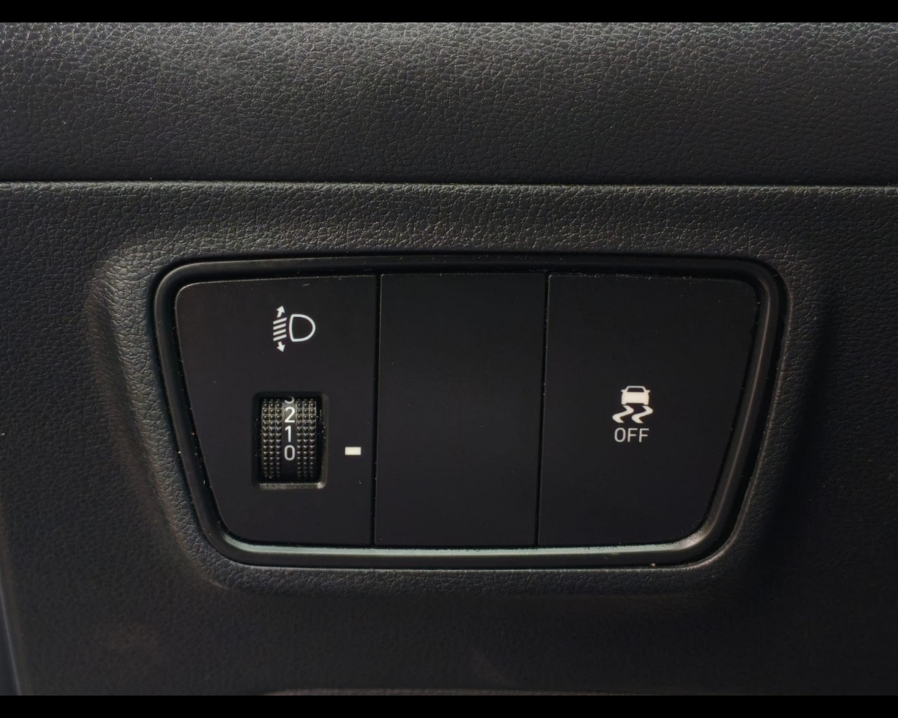 Foto HYUNDAI Tucson 1.6 crdi 48V Xline 2wd dct