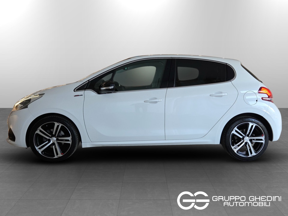 PEUGEOT 208 5p 1.5 bluehdi GT Line s&s 100cv Diesel usato - 1