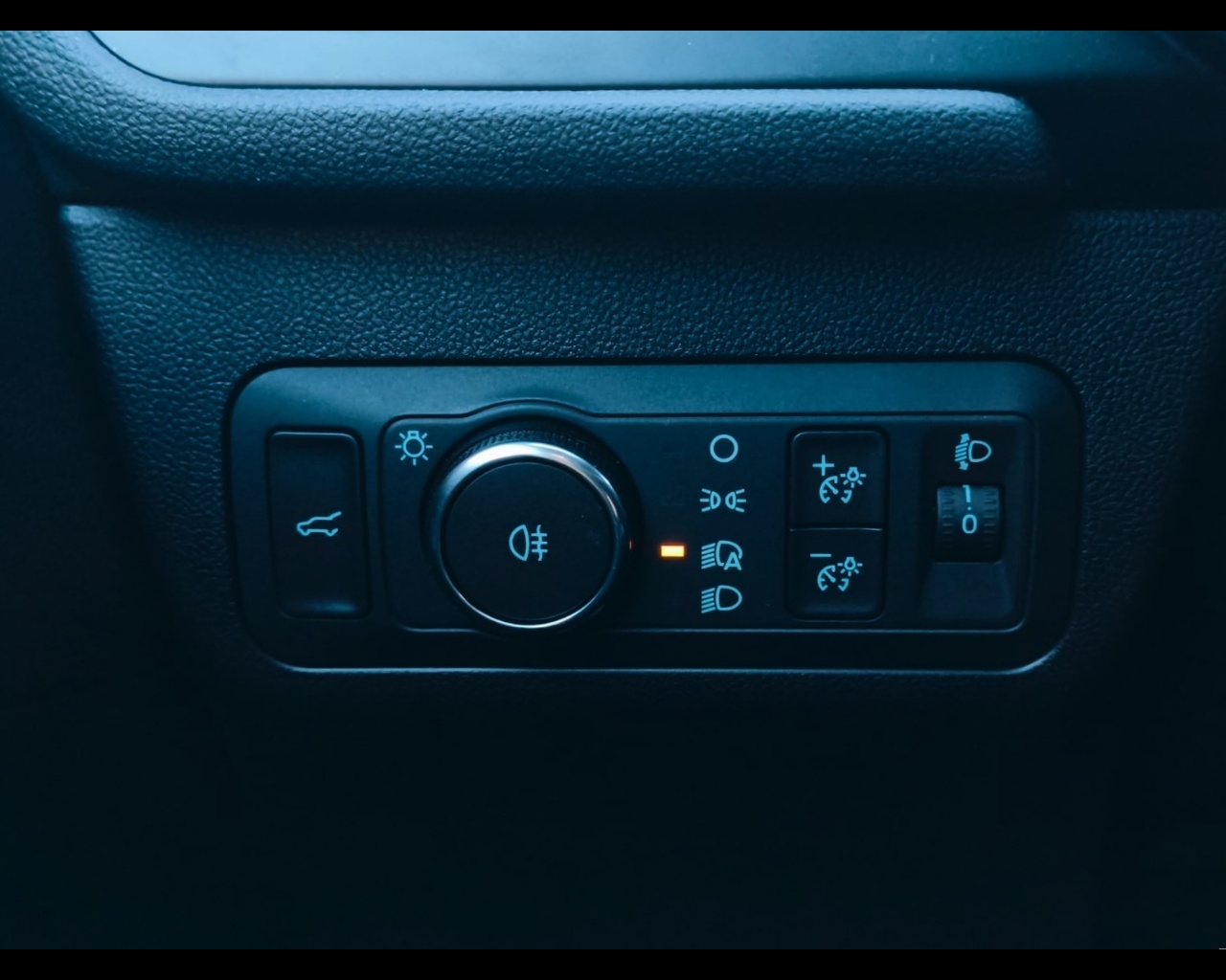 Foto FORD Kuga 2.5 full hybrid ST-Line X 2wd 190cv cvt