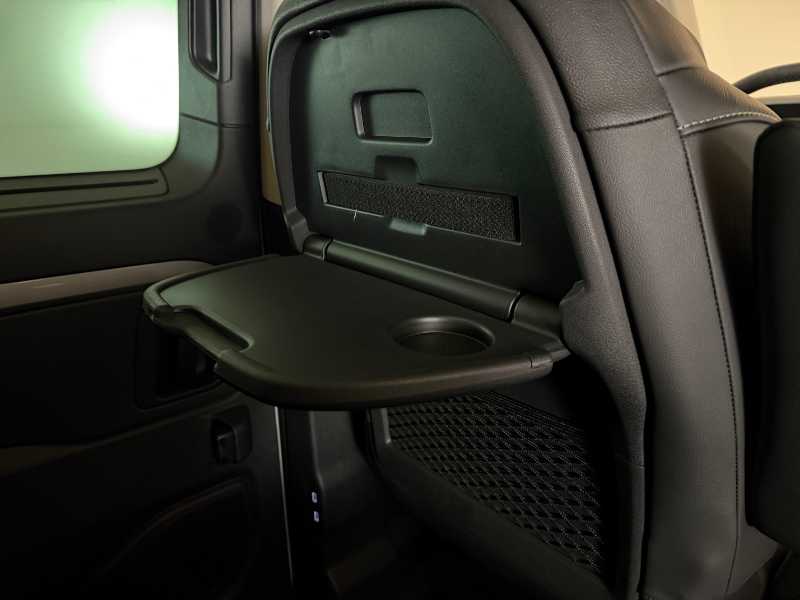 Nuovo Traveller - Bhdi 180 Eat8 Business Vip Long