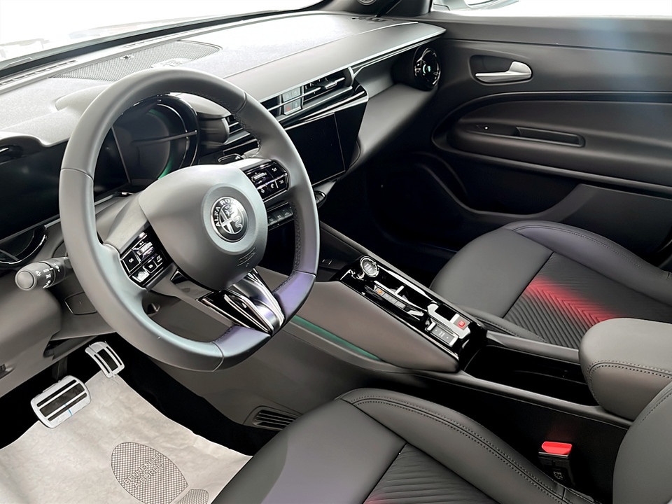 ALFA ROMEO Junior Ibrida My25 Ibrida Q4 1.2 145cv Hybrid Edct6 Ibrida km0 - 5