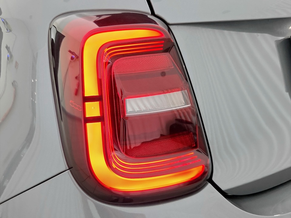 FIAT 500 500e La Prima Elettrica usato - 21