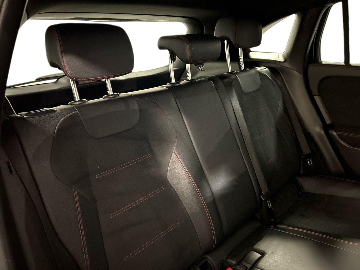 Mercedes GLA GLA 180 D Premium 8G-DCT - 16