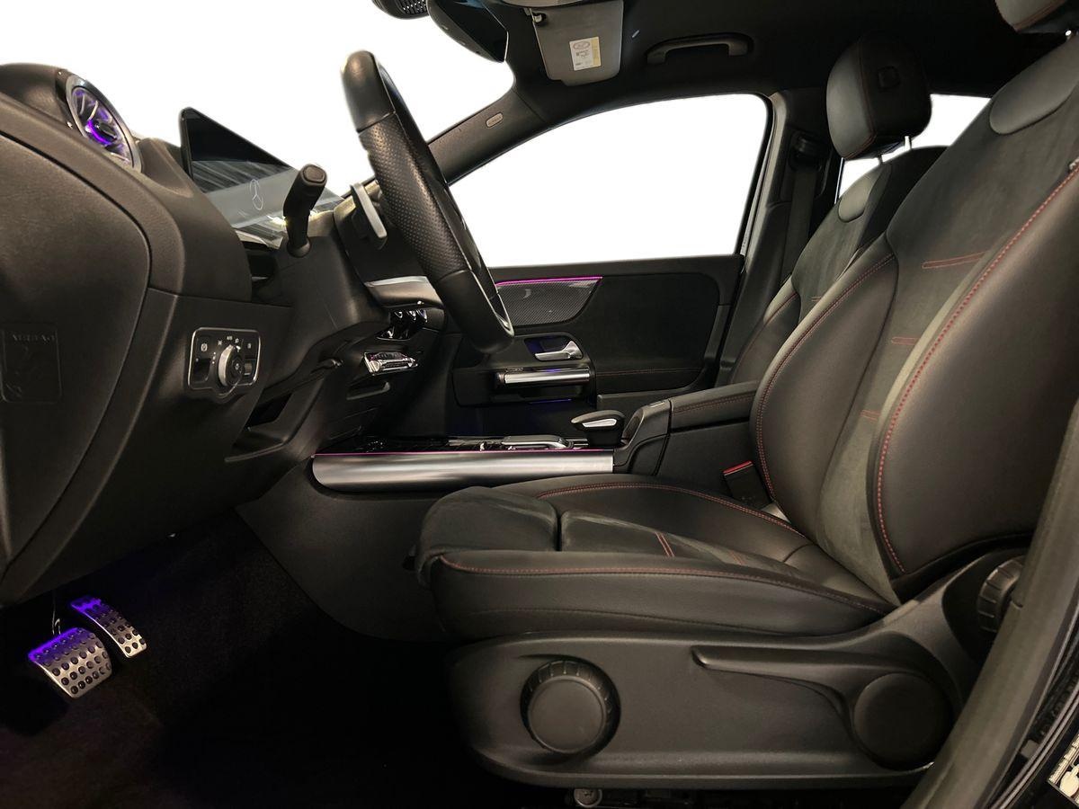 Mercedes GLA GLA 200 D Premium 4Matic 8G-DCT - 10