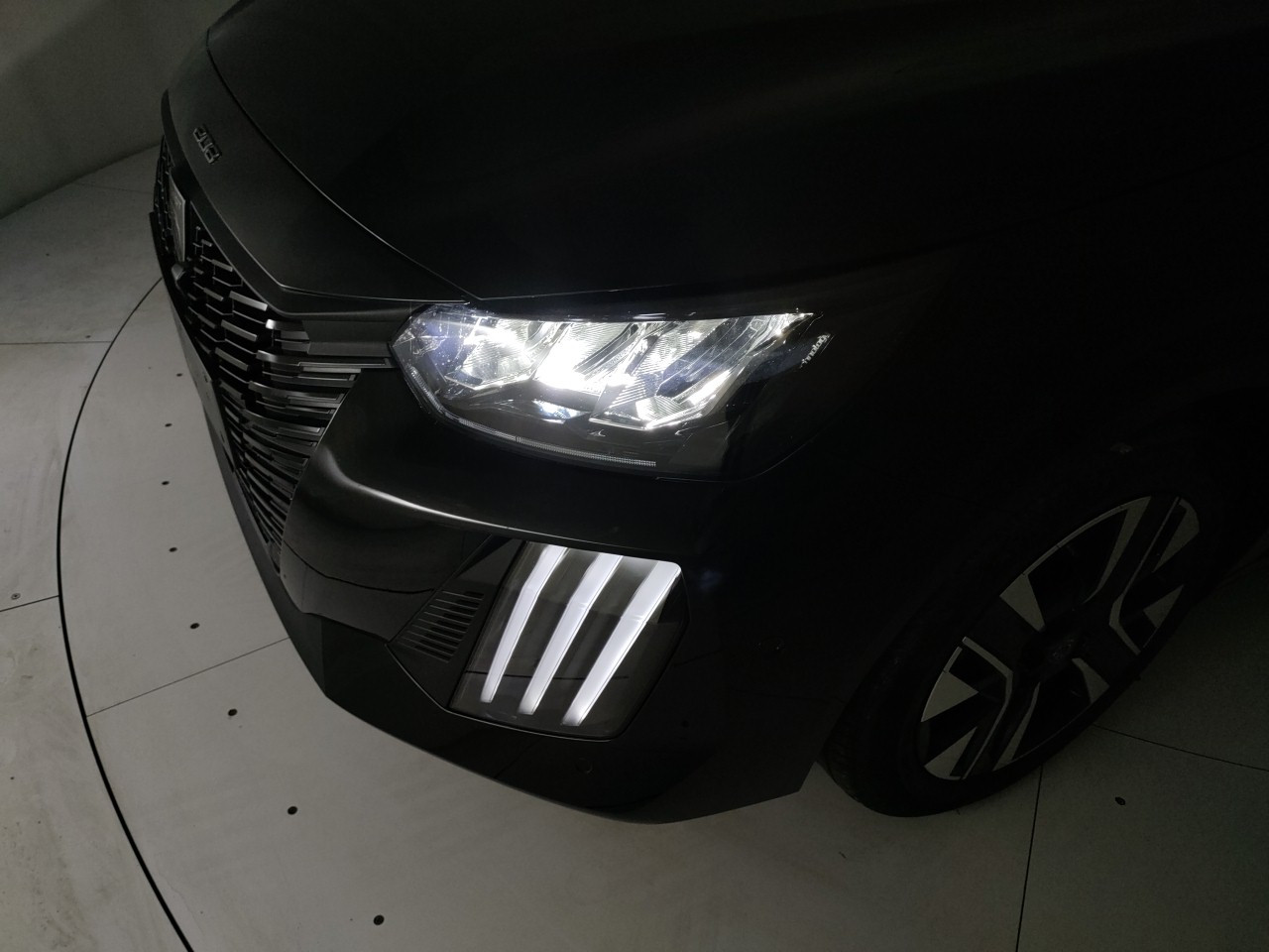 Peugeot 208 Nuovo benzina 208 Porto Mantovano