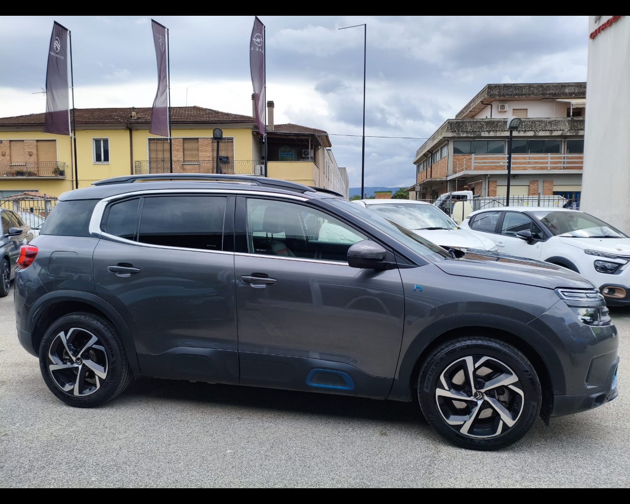 Foto CITROEN C5 Aircross 1.6 hybrid phev Feel 225 e-eat8