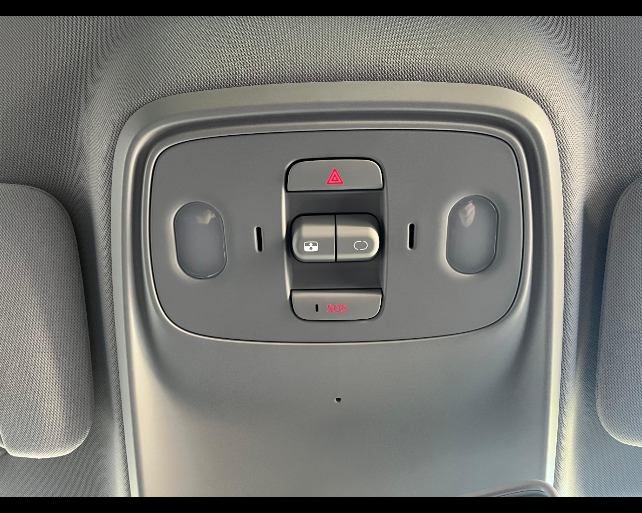 Foto LEAPMOTOR C10 REEV DESIGN