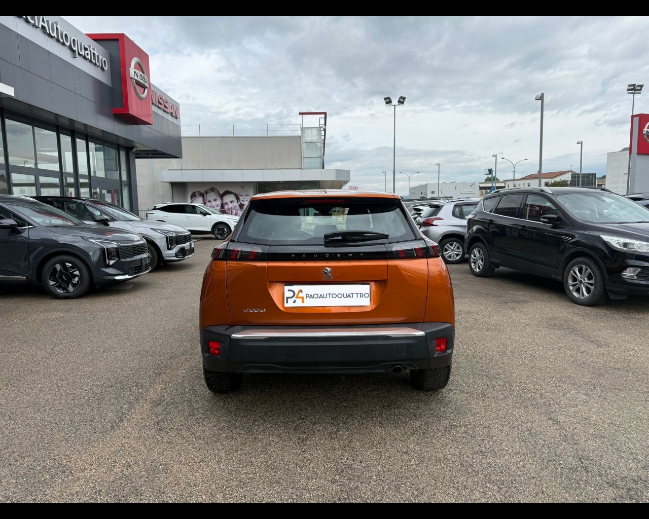 Foto PEUGEOT 2008 1.2 puretech Active Pack s&s 100cv