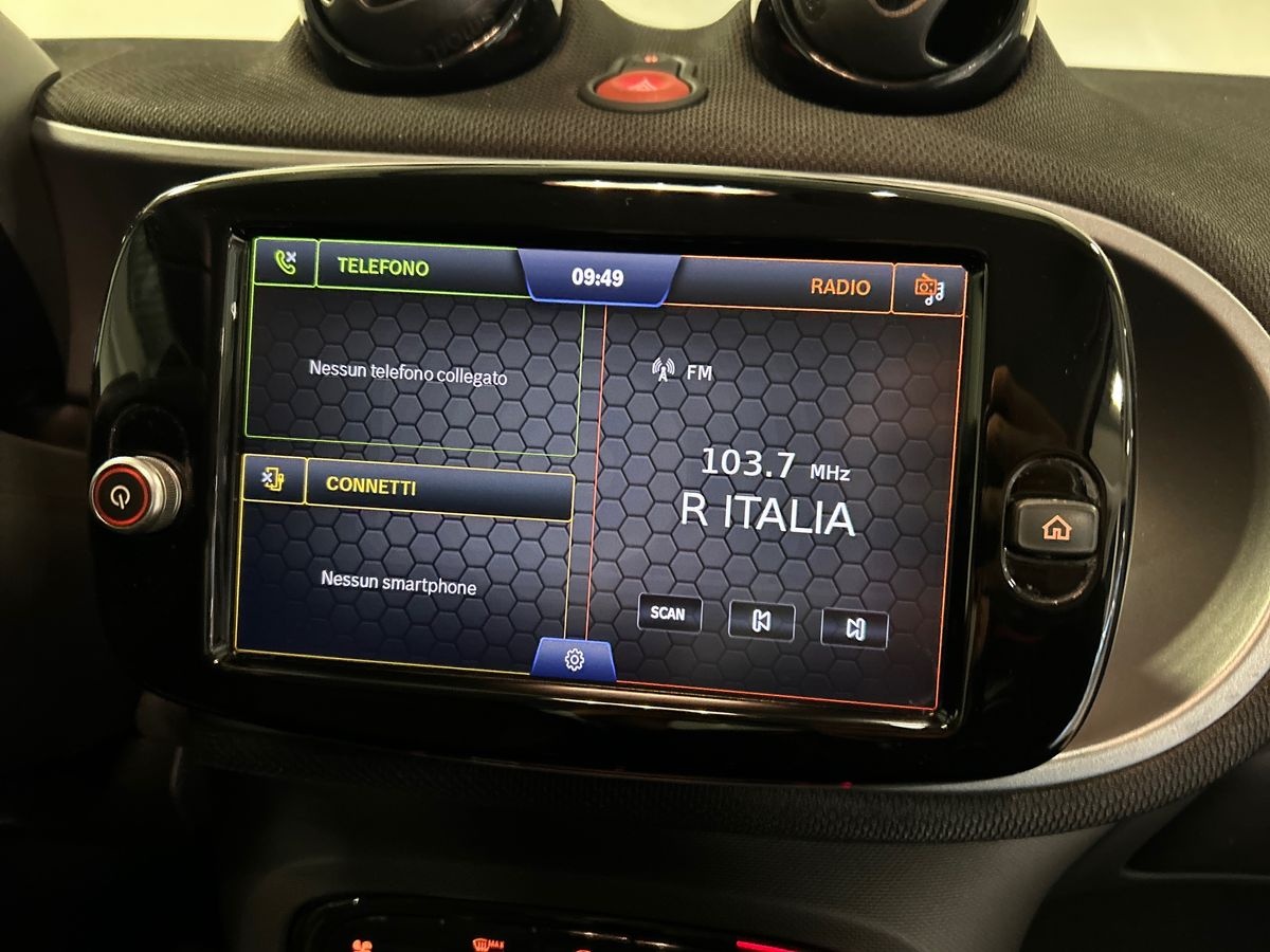 smart fortwo fortwo 4,6kW EQ Passion - 12