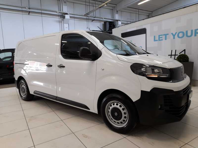 Vivaro Iii 2024 - Vivaro M 1.5 Diesel 120cv S&s