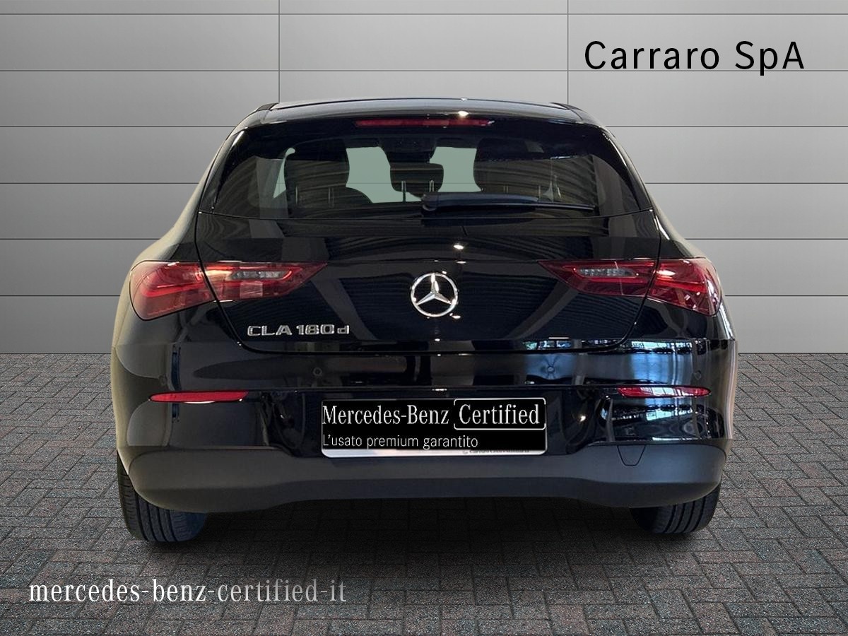 Mercedes  CLA Shooting Brake 180 D Advanced 8G-DCT - 4