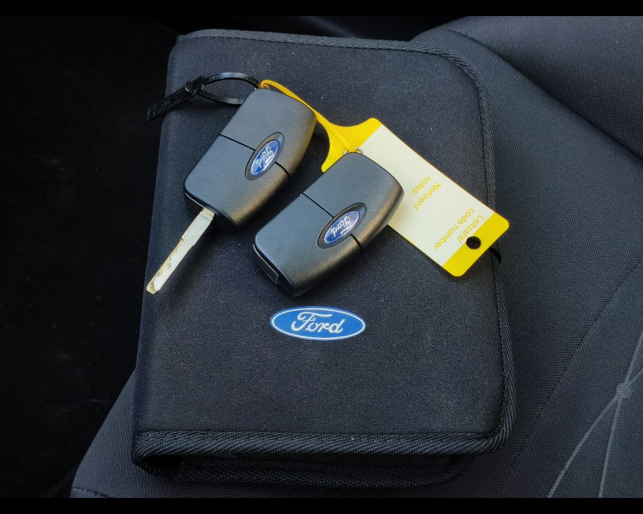 Foto FORD Fiesta 5p 1.5 tdci Plus 85cv