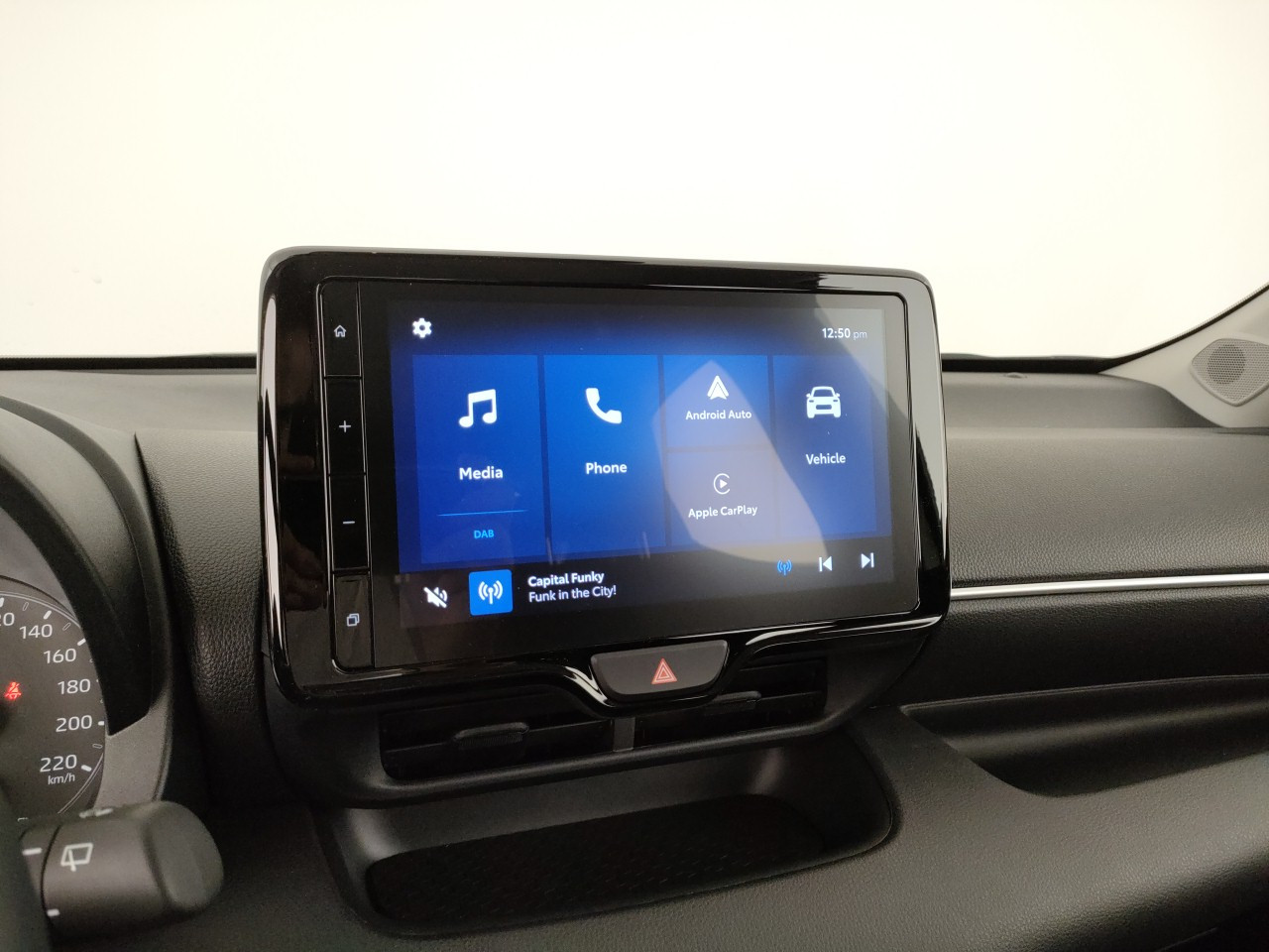 Mazda 2 Nuovo Ibrido benzina 2 Porto Mantovano