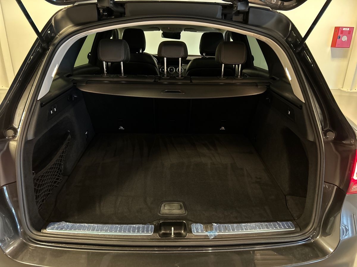 Mercedes GLC GLC SUV 220 D Premium Plus 4Matic 9G-Tronic Plus - 8