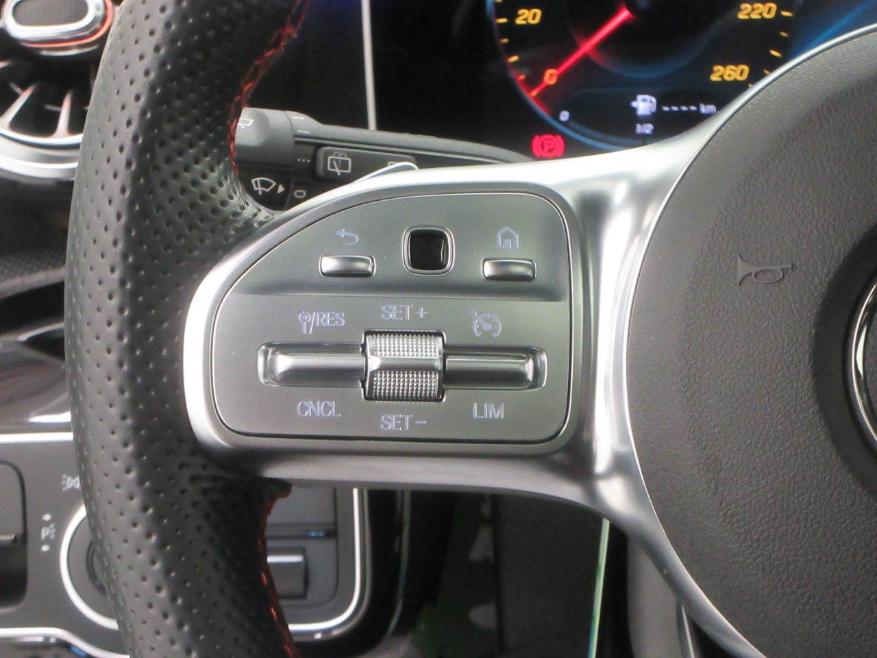 Mercedes Classe A Classe A 180 D Premium 7G-DCT - 18