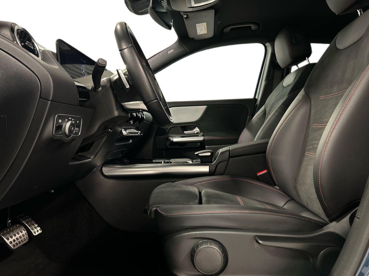 Mercedes GLA GLA 180 D Premium 8G-DCT - 10