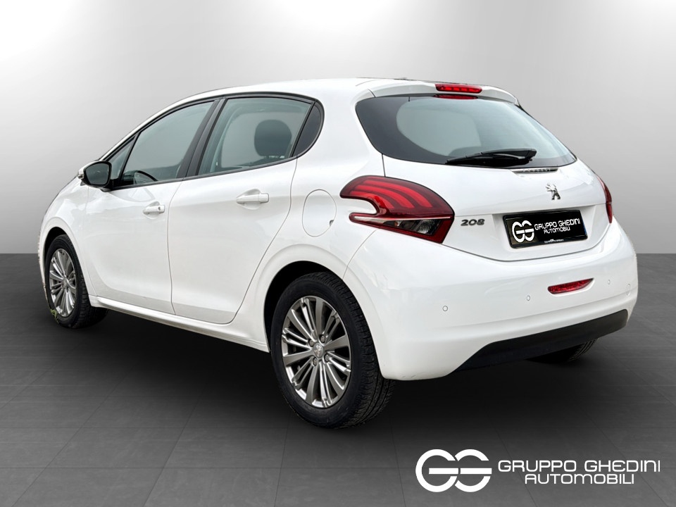 PEUGEOT 208 5p 1.2 puretech Active gpl 82cv GPL usato - 2
