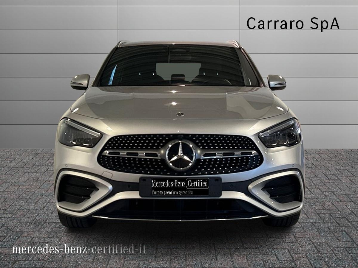Mercedes  GLA 250 e Plug-In-Hybrid AMG Line Advanced Plus 8G-DCT - 3