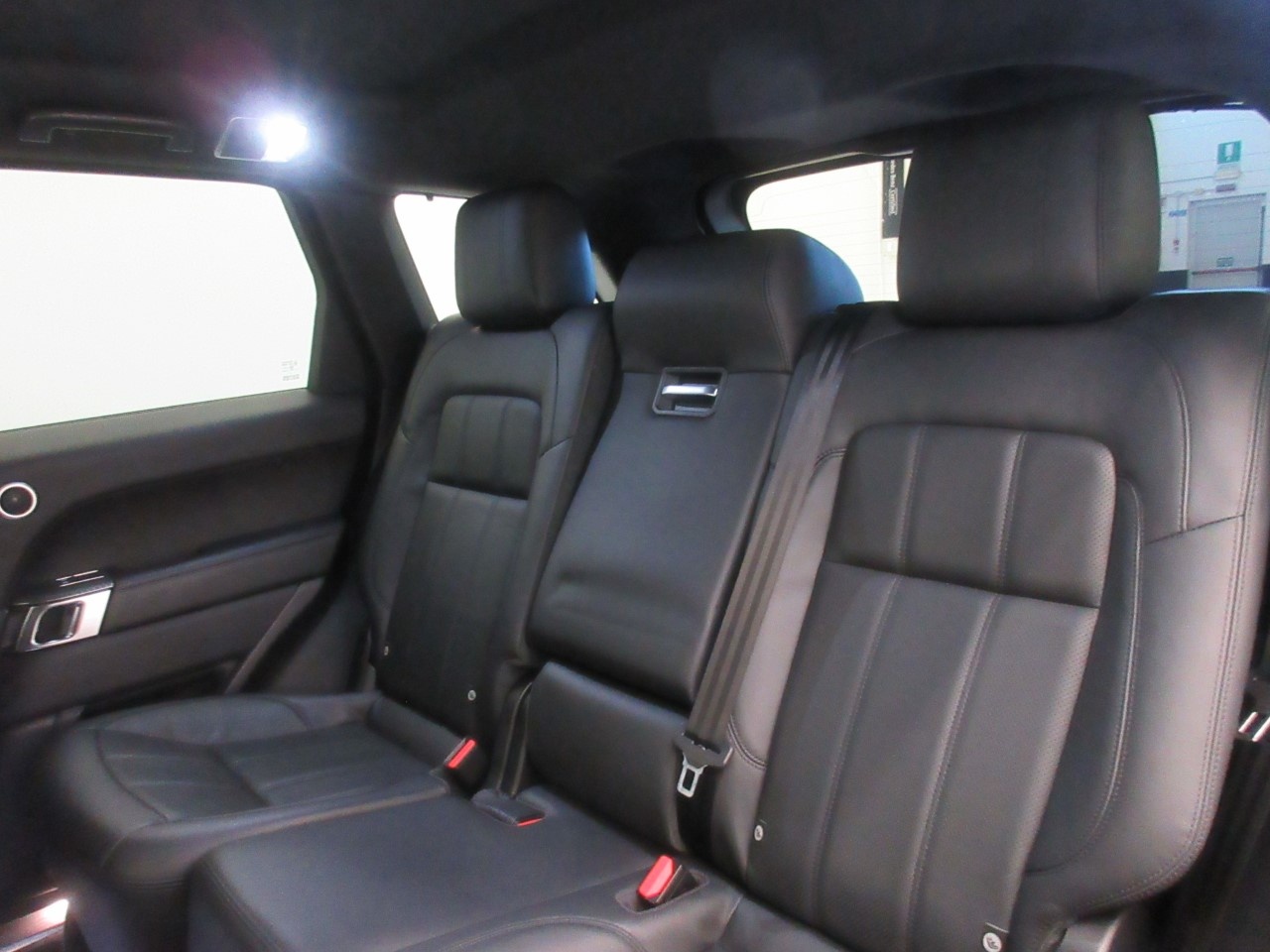 Land Rover Range Rover Sport Range Rover Sport 3.0 V6 TDV6 HSE Dynamic 4WD Auto - 13