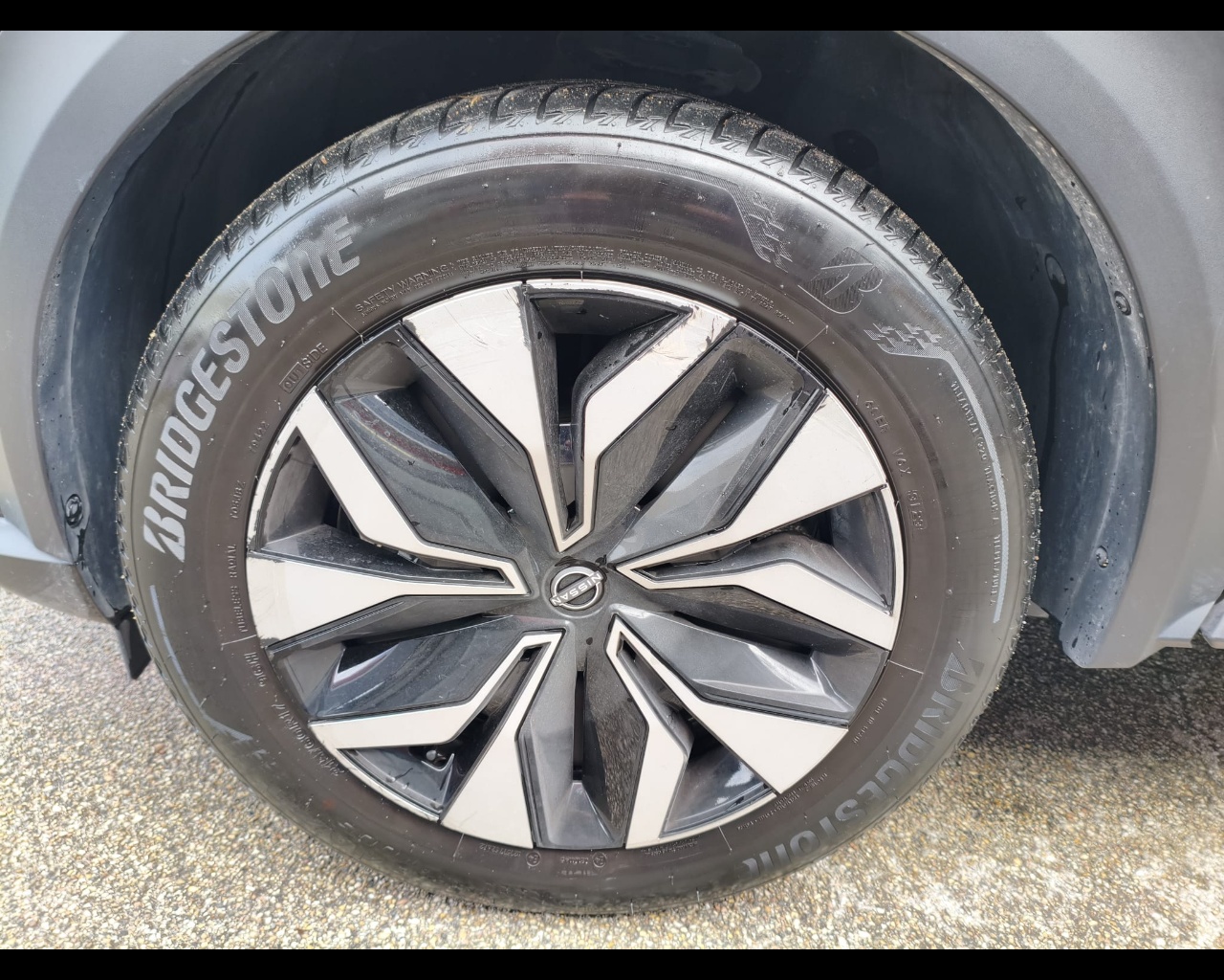 Foto NISSAN Juke 1.0 dig-t Acenta 114cv