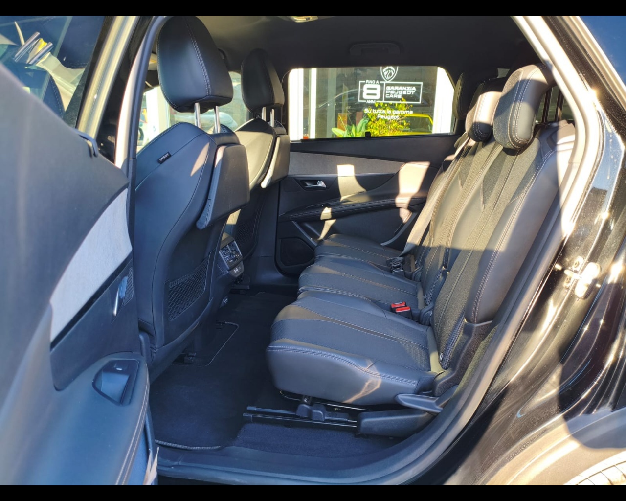 Foto PEUGEOT 5008 1.5 bluehdi GT s&s 130cv eat8