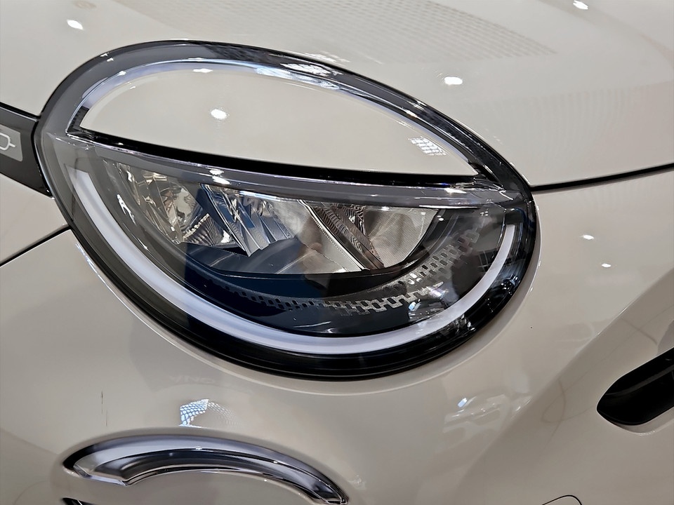 FIAT 600 1.2 hybrid La Prima 110cv auto Ibrida usato - 21