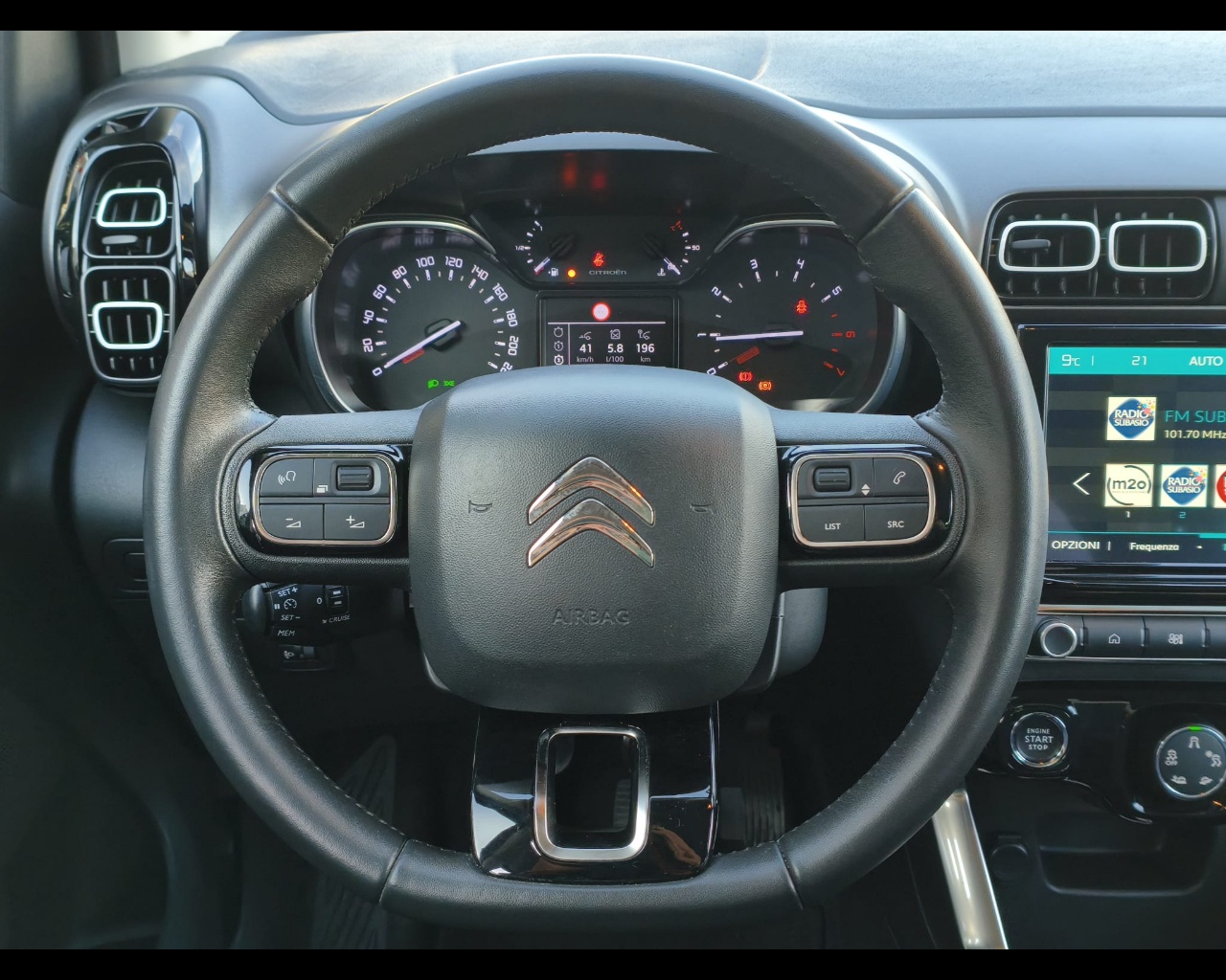 Foto CITROEN C3 Aircross 1.2 puretech Shine s&s 110cv