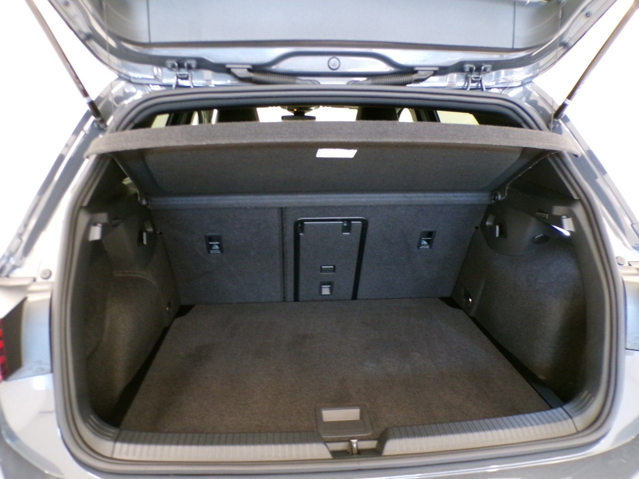 Volkswagen Golf Golf 2.0 TDI SCR 150cv Edition Plus DSG - 9