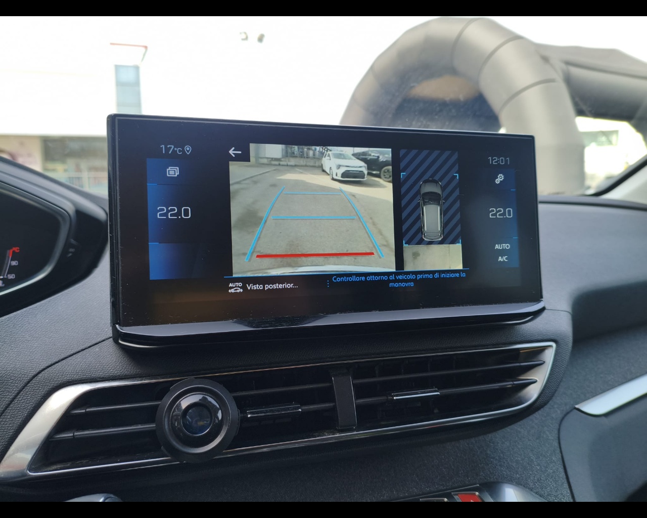 Foto PEUGEOT 3008 1.5 bluehdi Allure Pack s&s 130cv eat8