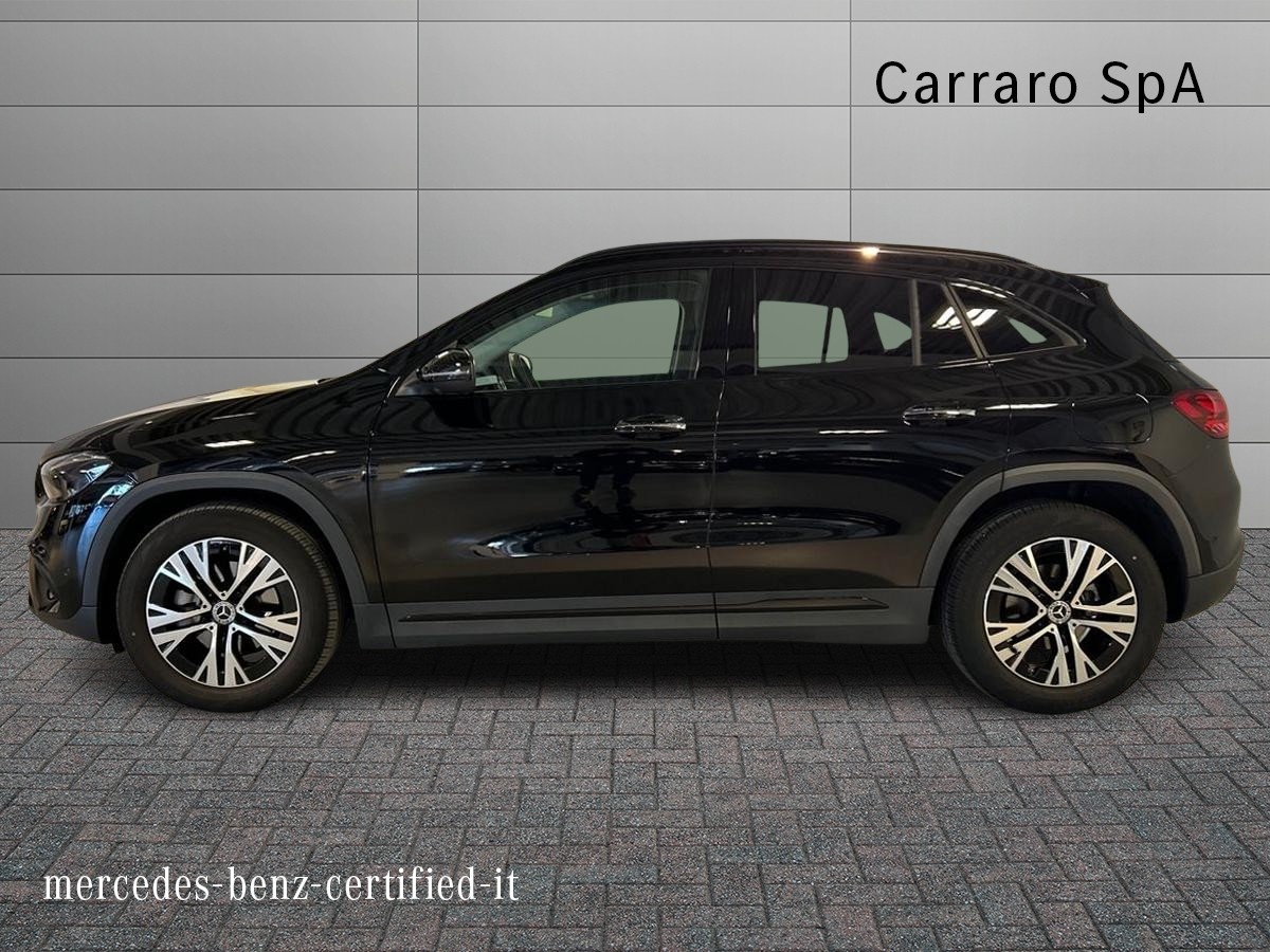 Mercedes GLA GLA 180 D Progressive Advanced Plus 8G-DCT - 6