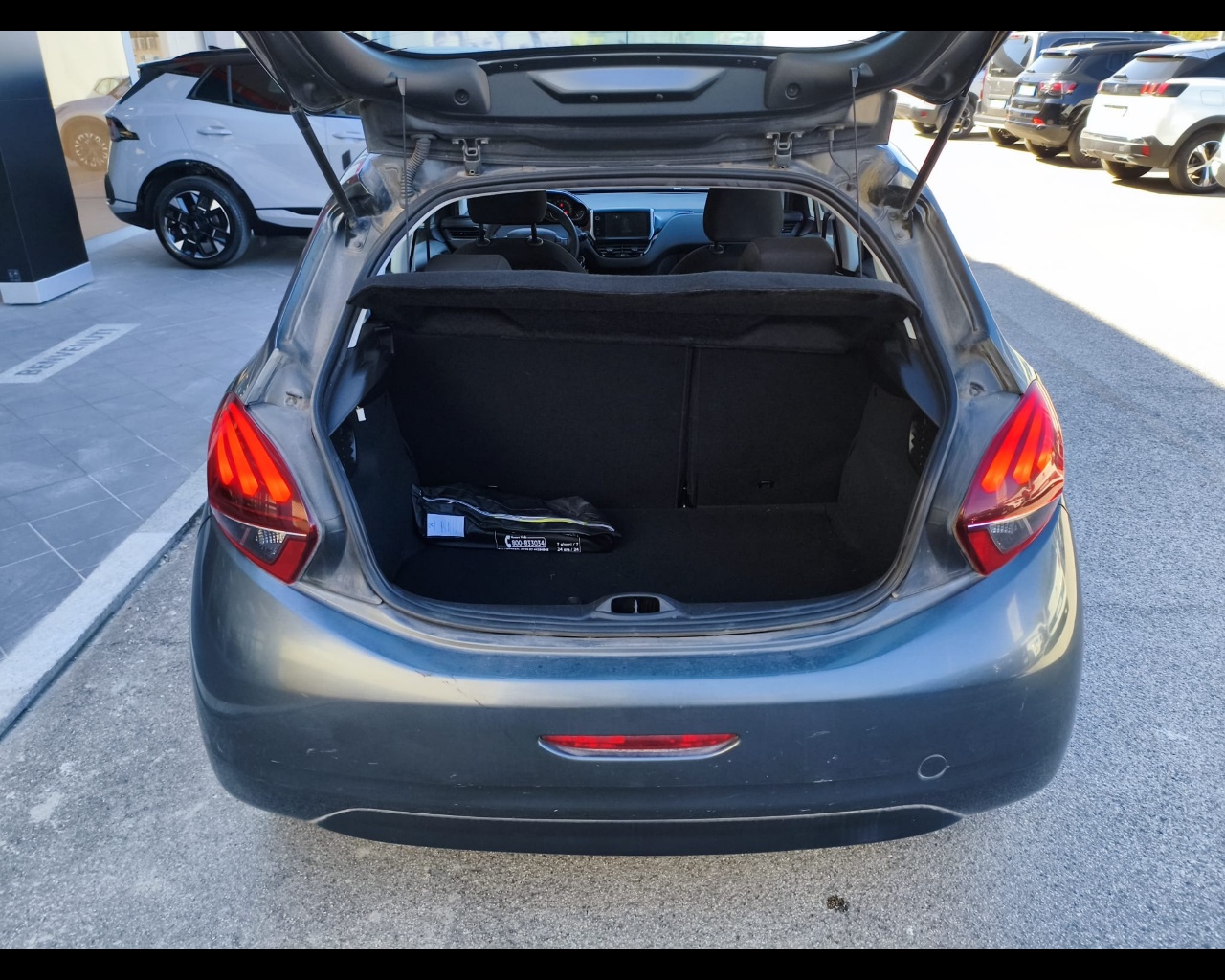 Foto PEUGEOT 208 5p 1.0 puretech Active 68cv