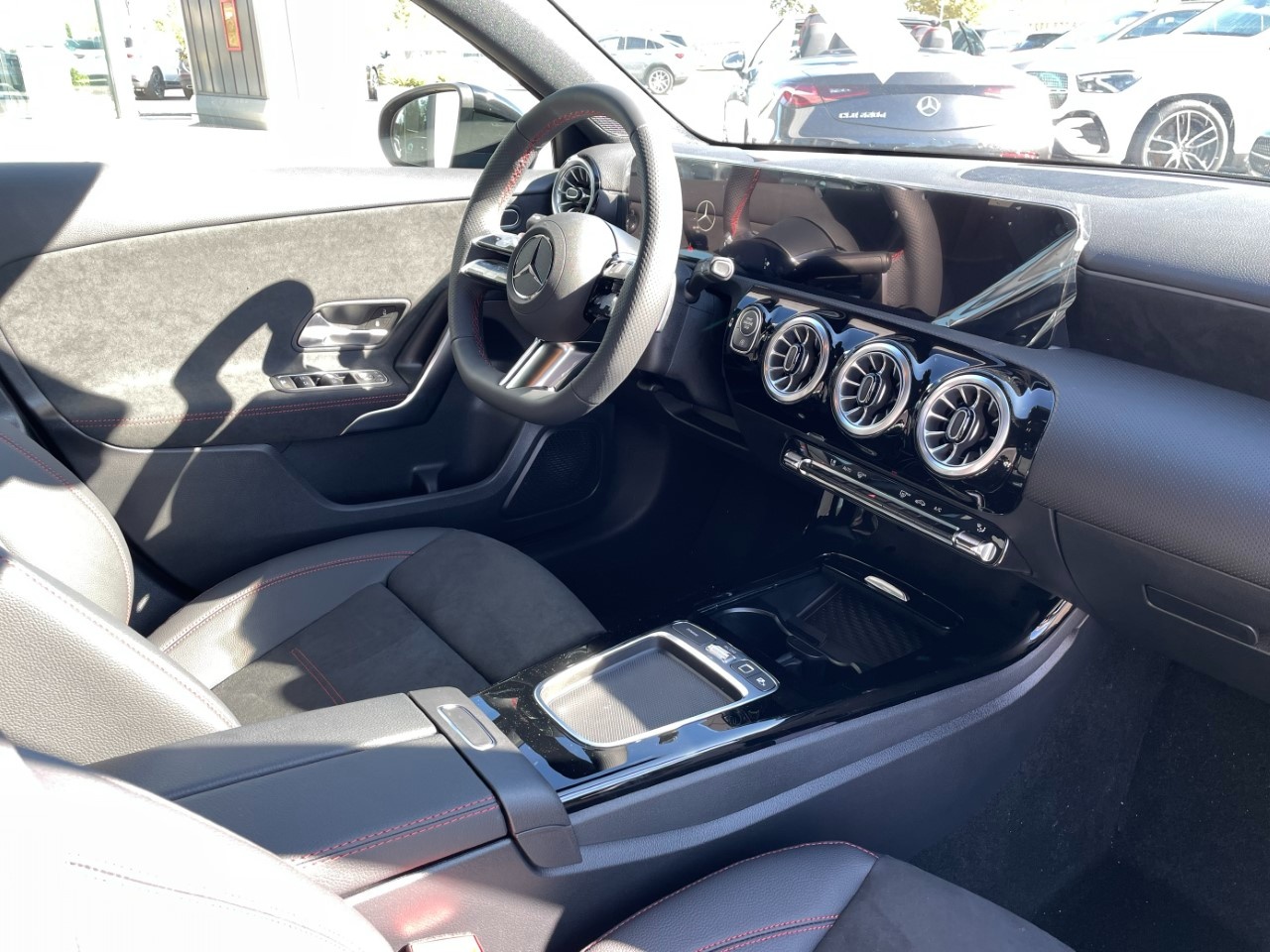 Mercedes Classe A Classe A 180 d Automatic AMG Line ADVANCED - 14