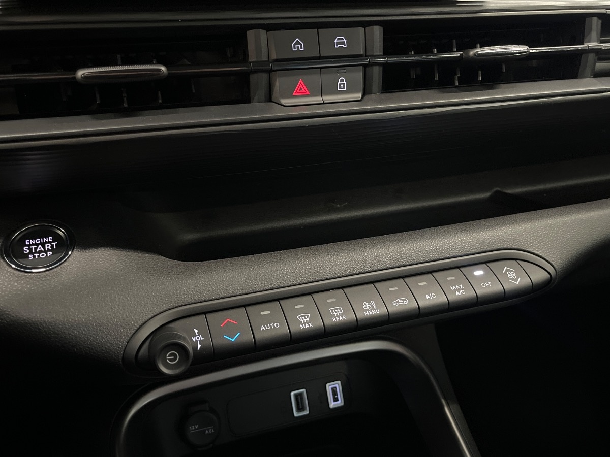 Jeep Avenger Nuovo benzina Avenger Verona