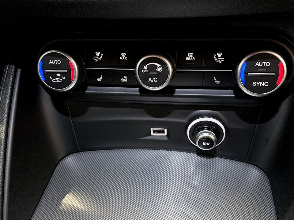 ALFA ROMEO Stelvio 2.2 t Veloce Q4 210cv auto Diesel usato - 15