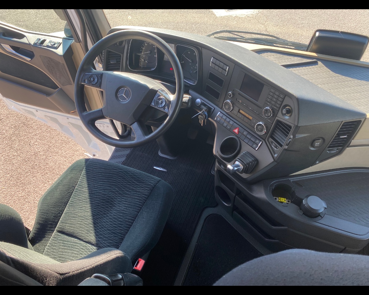 Mercedes Actros actros 1851 LS flat cab. Str.Sp. 2,5 EuroVI(E5) - 24