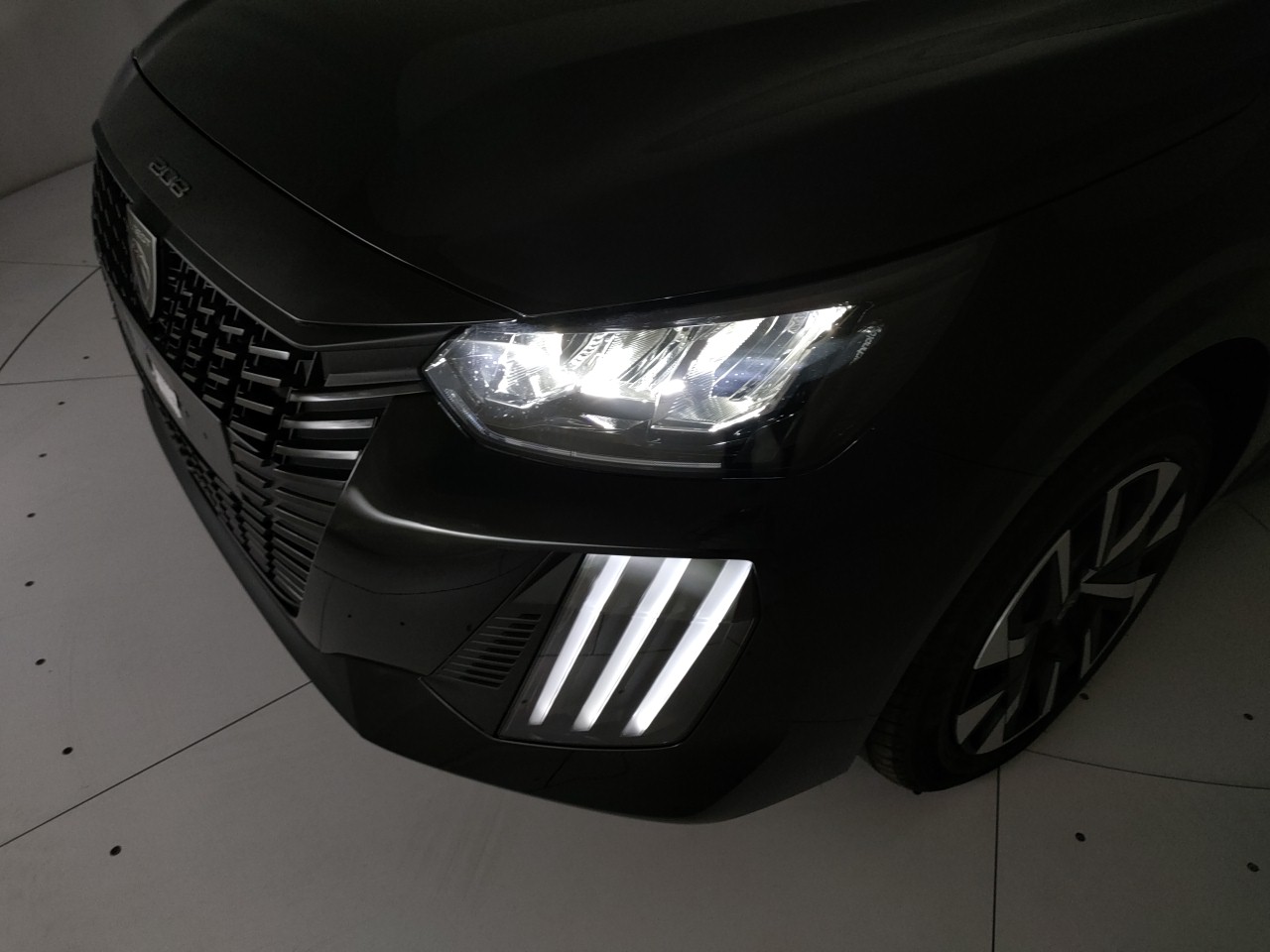 Peugeot 208 Nuovo elettrico 208 Porto Mantovano